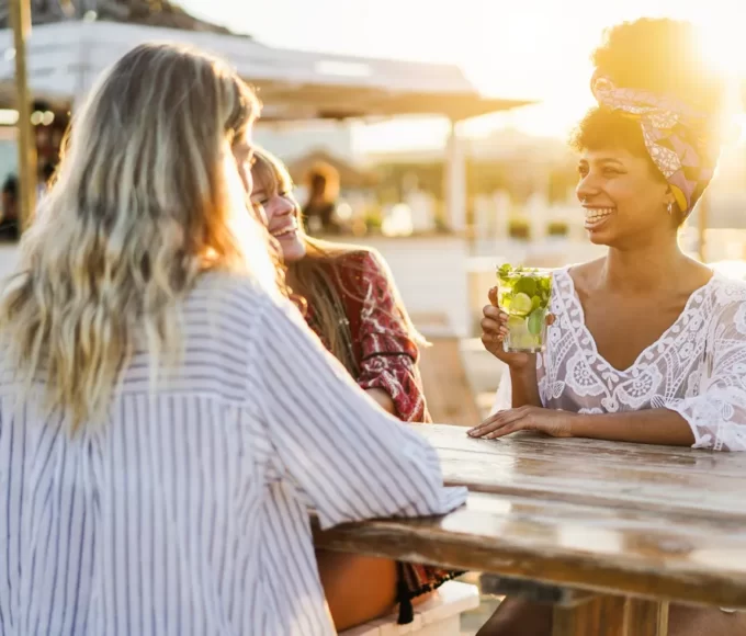 beach bars martinique