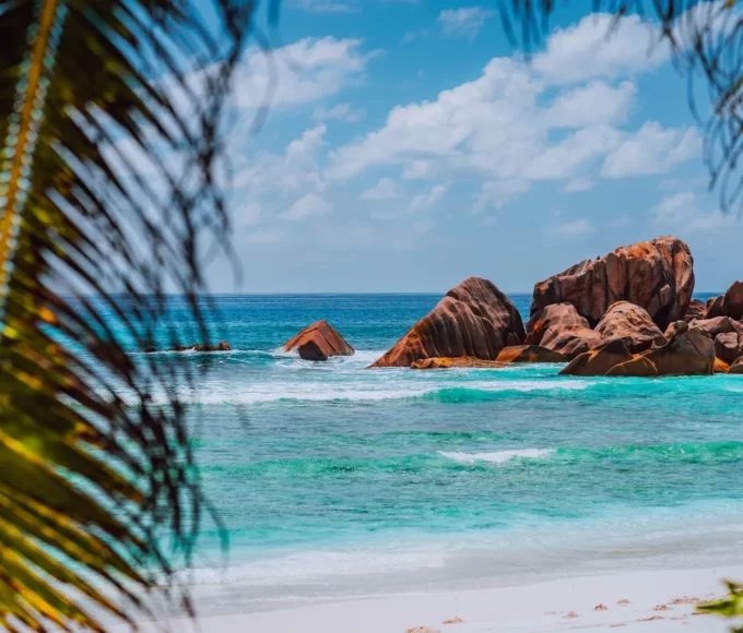 plages paradisiaques proches france