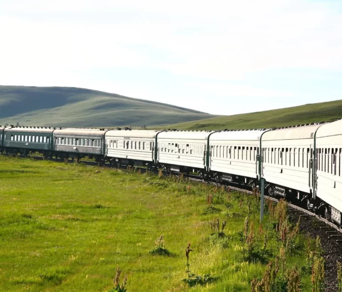 voyager train experience