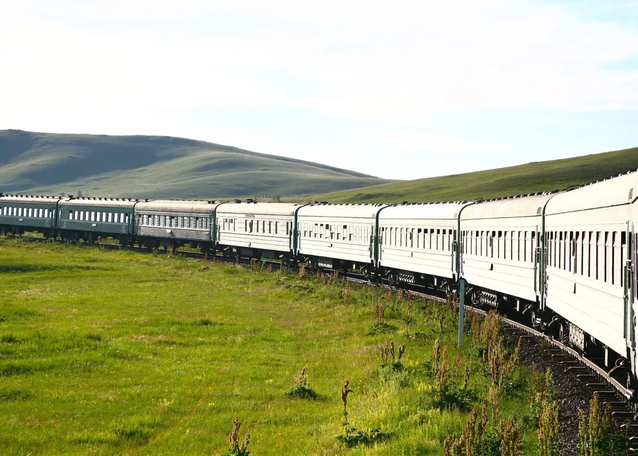 voyager train experience