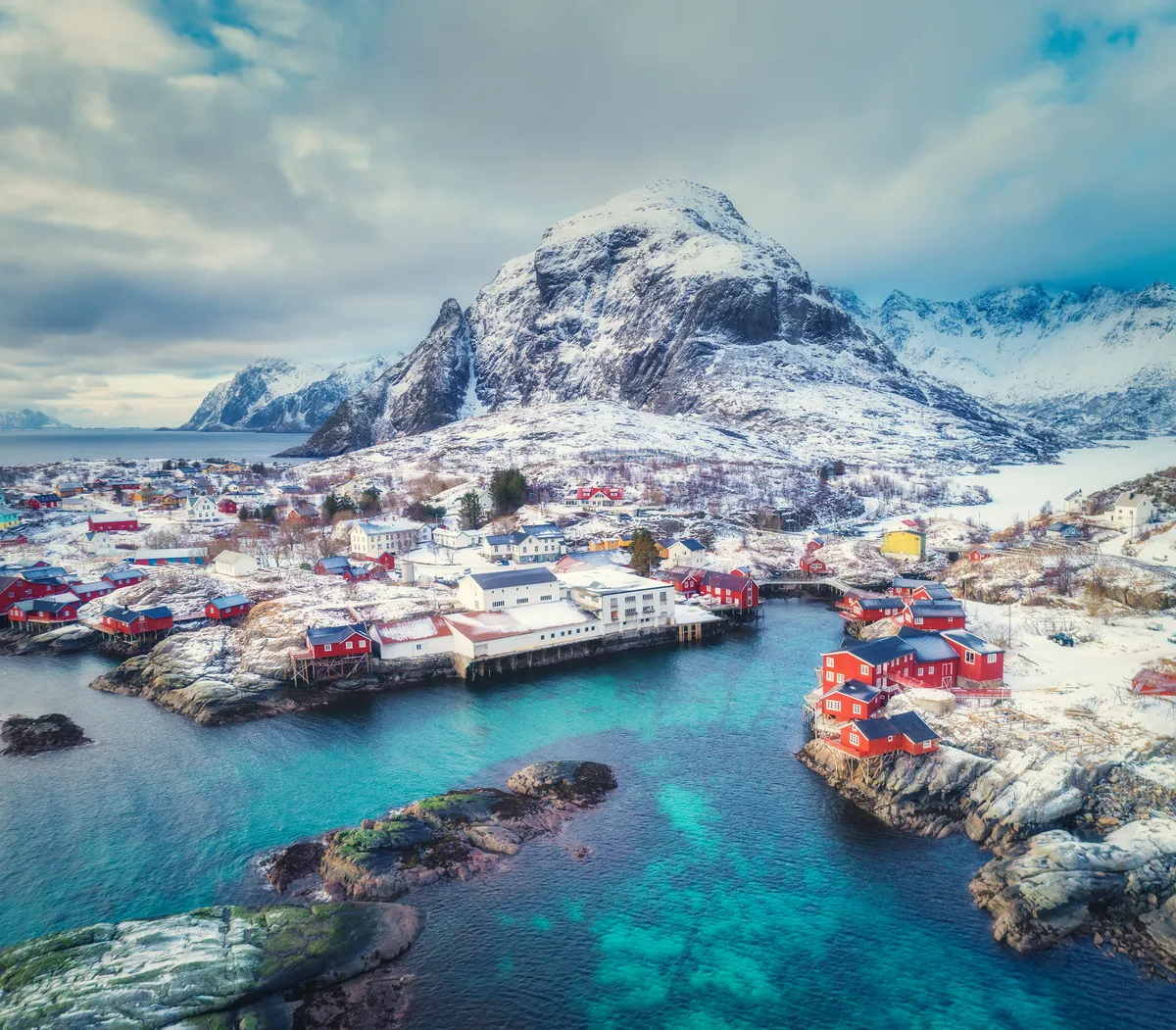 Escapade sous la neige : Le top 3 des villages européens les plus charmants en hiver