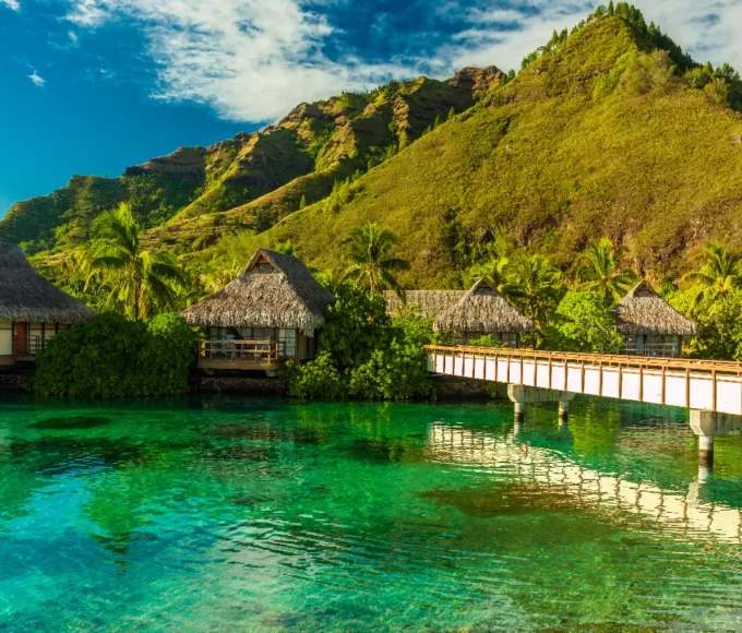 evasion-en-polynesie-francaise-entre-lagons-turquoises-et-culture-locale