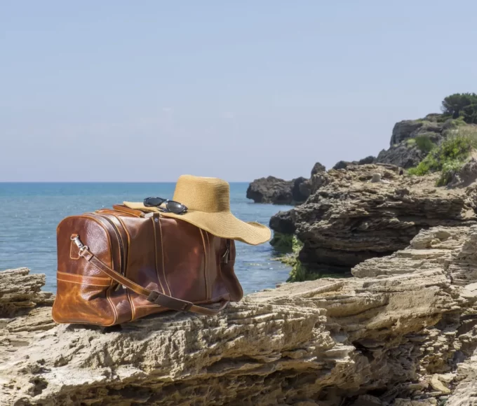 Sécurité avant tout : Astuces pour protéger vos biens en voyage