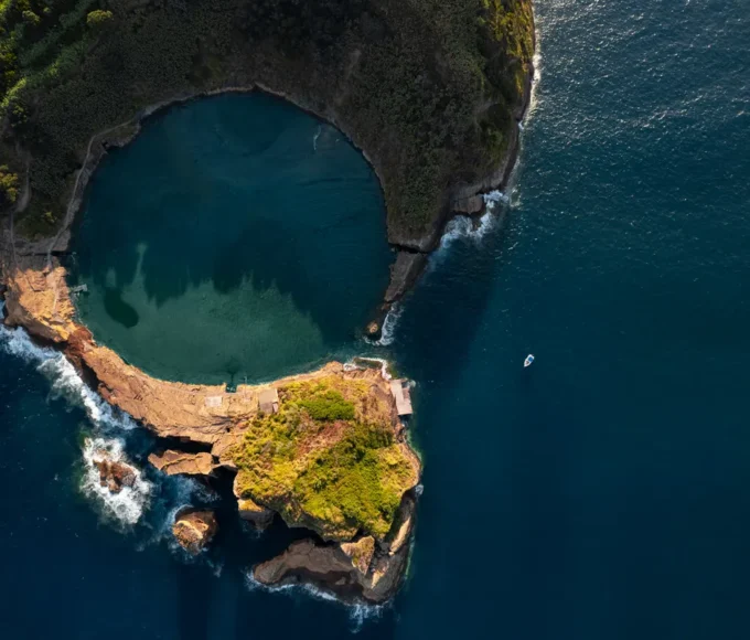 Explorer les îles en toute sécurité : Guide des précautions et conseils essentiels