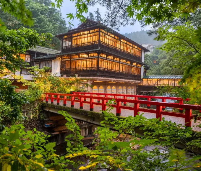 sejour-bien-etre-au-japon-entre-onsen-et-ryokan-la-detente-a-la-japonaise