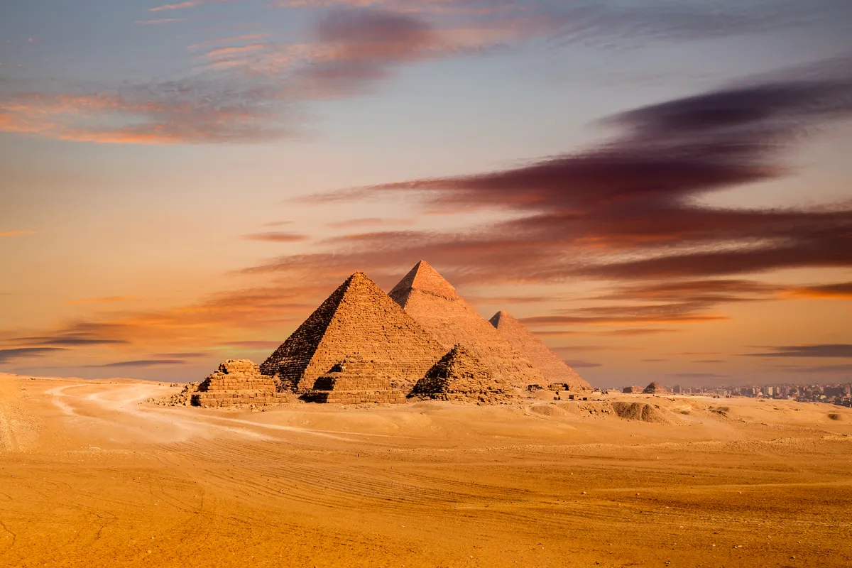 Secrets of the Egyptian Pyramids, Beyond the Beaten Path