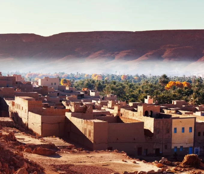 Maroc Envoûtant : Astuces pour S'Imprégner de l'Atmosphère Magique des Médinas.