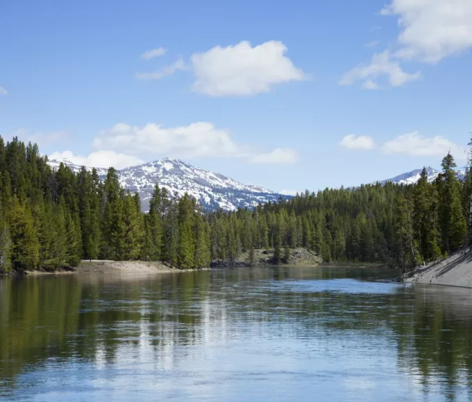 decouverte-des-paysages-de-yellowstone-usa