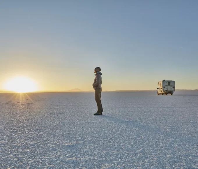 escapades-dans-les-deserts-de-sel-paysages-infinis-et-mirages