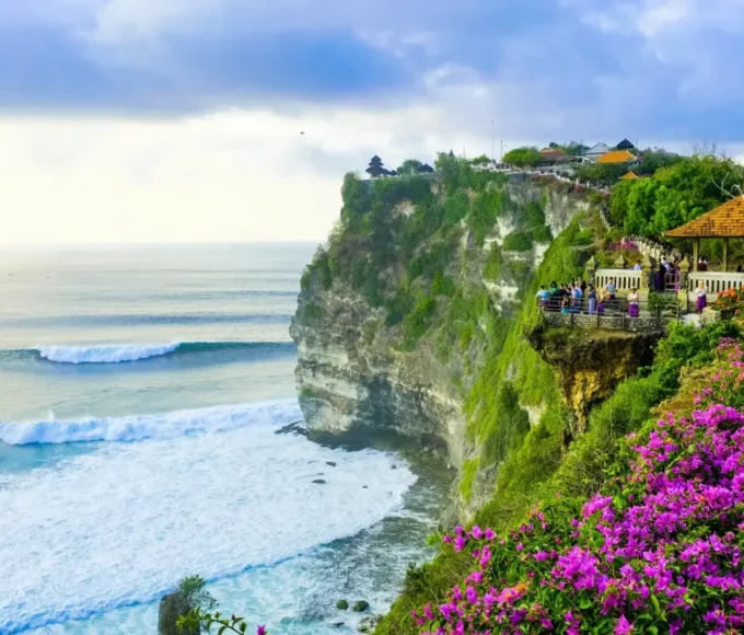 quand-partir-a-uluwatu-pour-des-vacances-paradisiaques