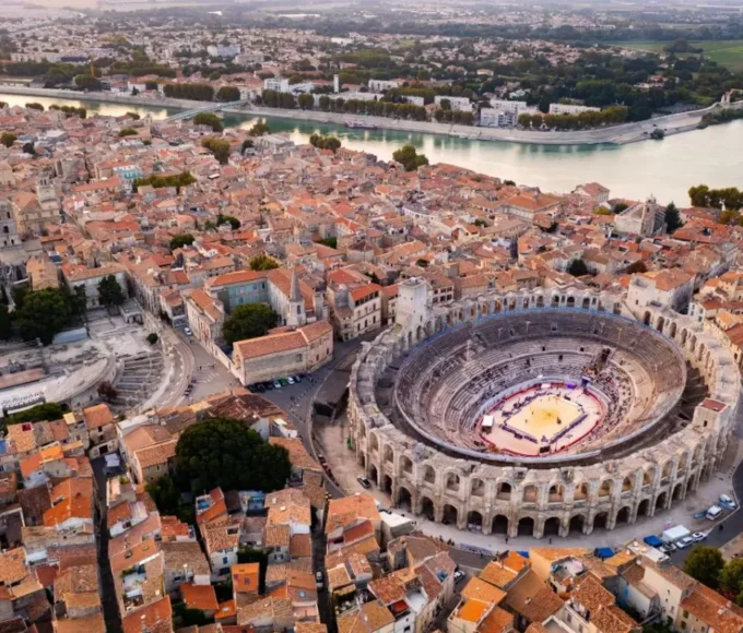 Arles