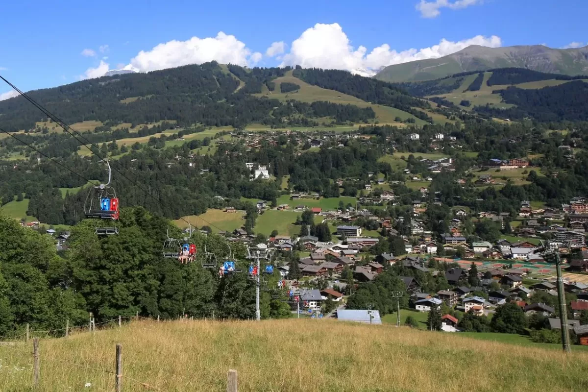 village alpes françaises