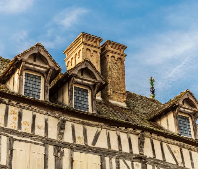 a-60-km-de-paris-decouvrez-lun-des-plus-beaux-et-anciens-villages-dile-de-france