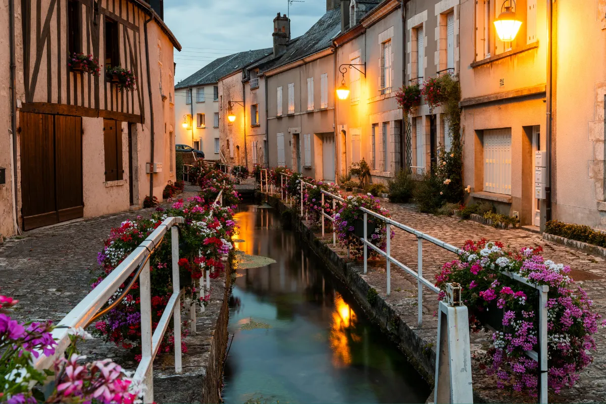 a-proximite-dorleans-ces-5-villages-offrent-une-evasion-garantie