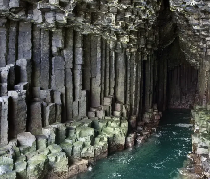 Grotte de Fingal