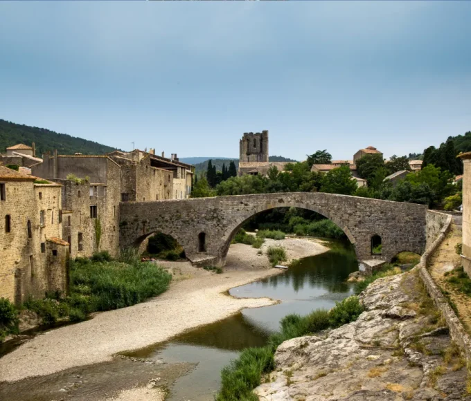 considere-comme-une-veritable-pepite-des-corbieres-decouvrez-ce-village-enchanteur