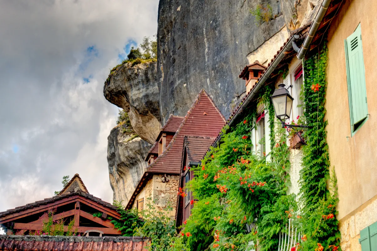 premier-du-classement-ces-10-villages-enchanteurs-font-de-la-nouvelle-aquitaine-le-joyau-du-sud-ouest-de-la-france