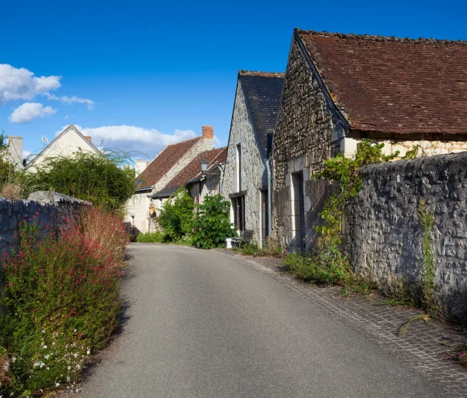 surnomme-le-joyau-de-la-touraine-ce-village-dart-et-dhistoire-est-labellise-petite-cite-de-caractere