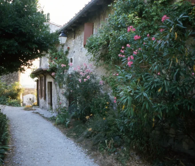 consideree-comme-une-perle-dauvergne-rhone-alpes-cette-commune-est-un-incontournable-a-visiter