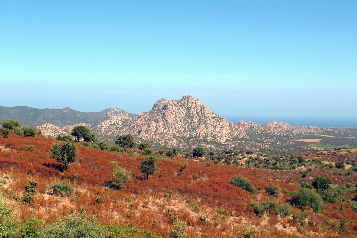 ce-desert-en-france-est-encore-meconnu-des-touristes-decouvrez-ce-joyau-naturel-incroyable