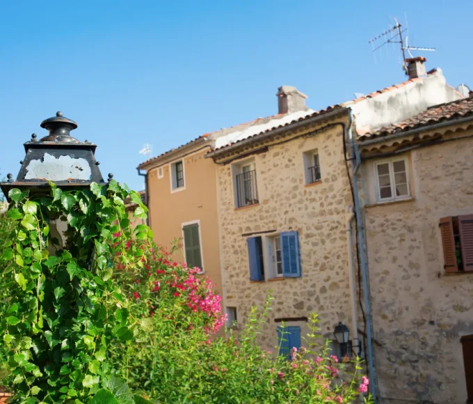 encore-meconnu-ce-village-du-paca-est-sans-doute-lun-des-plus-beaux-de-france-decouvrez-lequel
