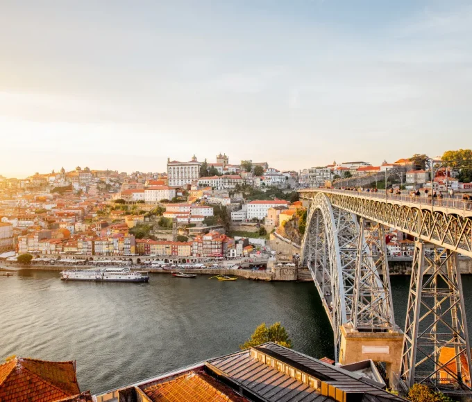 ou-partir-cet-automne-voici-les-4-meilleures-destinations-europeennes-pour-prolonger-lete