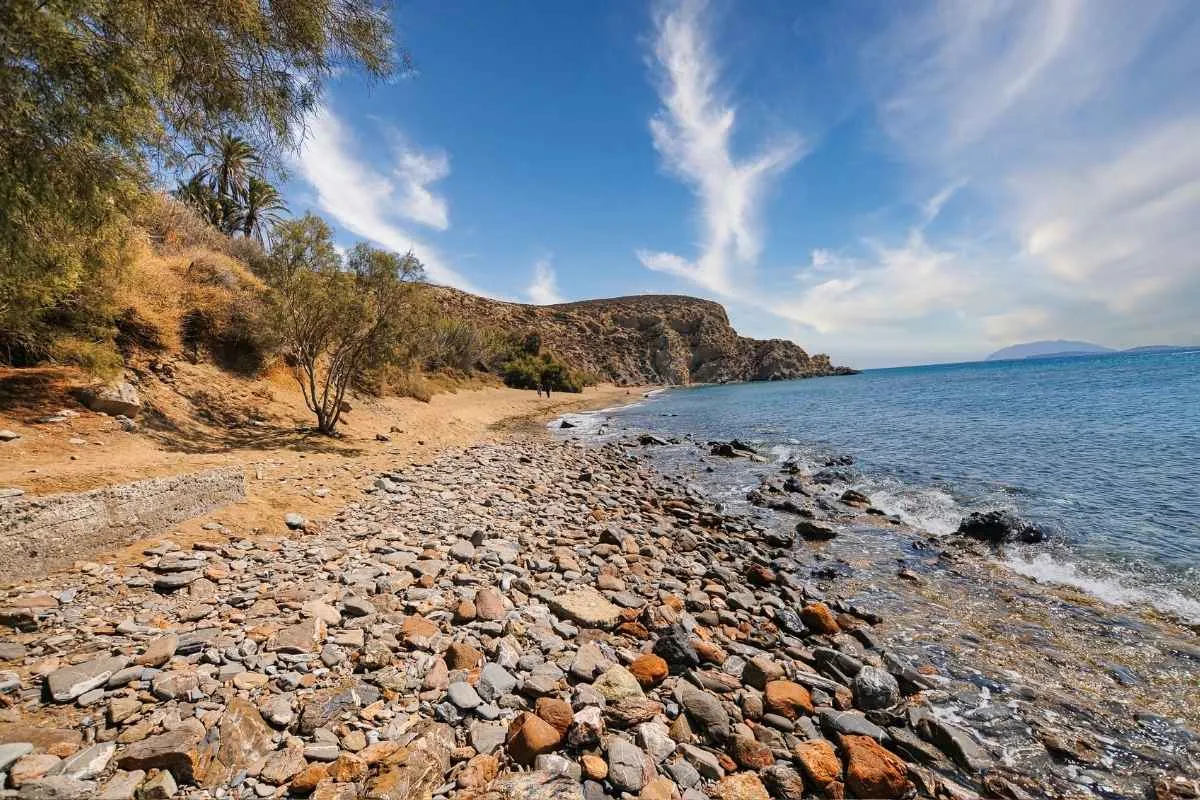 ce-petit-spot-en-grece-a-ete-designe-ile-la-plus-sous-estimee-du-monde-par-un-site-expert-en-voyages