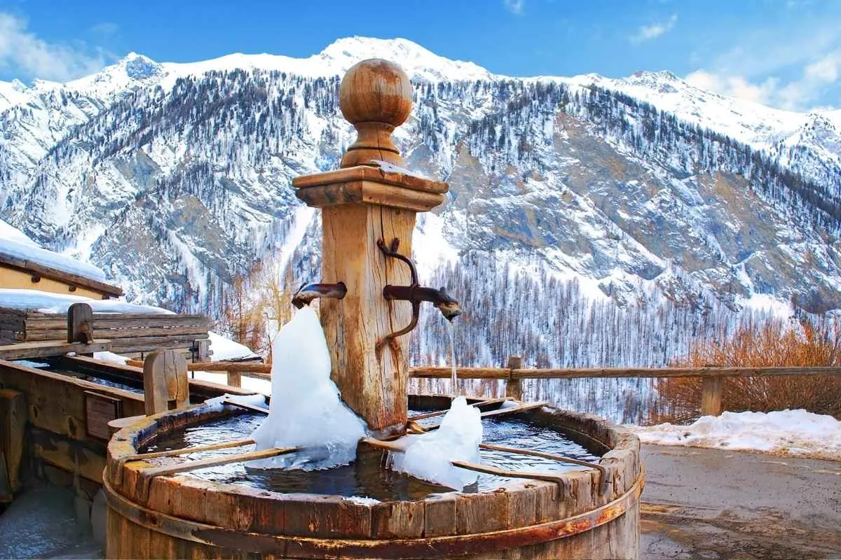 dans-ce-village-francais-les-habitants-vivent-bien-plus-longtemps-decouvrez-vite-pourquoi