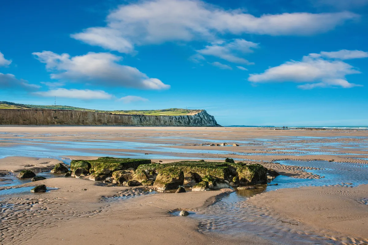 en-danger-avec-la-montee-annuelle-des-eaux-cette-station-balneaire-du-nord-de-la-france-pourrait-bientot-disparaitre
