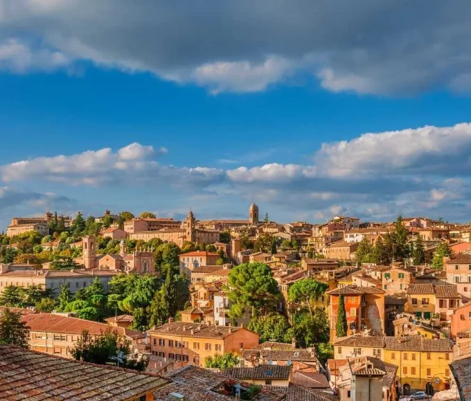 une-experte-locale-recommande-de-decouvrir-cette-petite-ville-pleine-de-charme-un-joyau-cache-ditalie