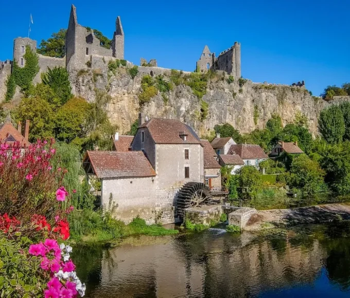 Angles-sur-l’Anglin