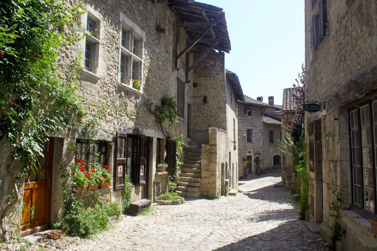 Pérouges