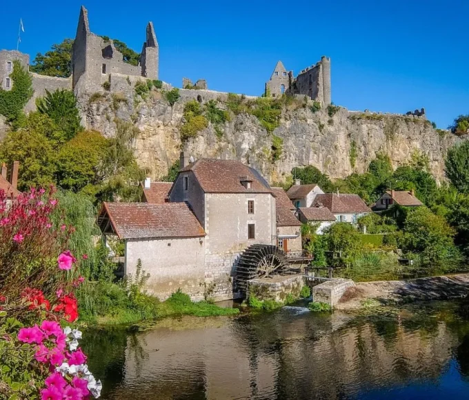 Angles-sur-l’Anglin