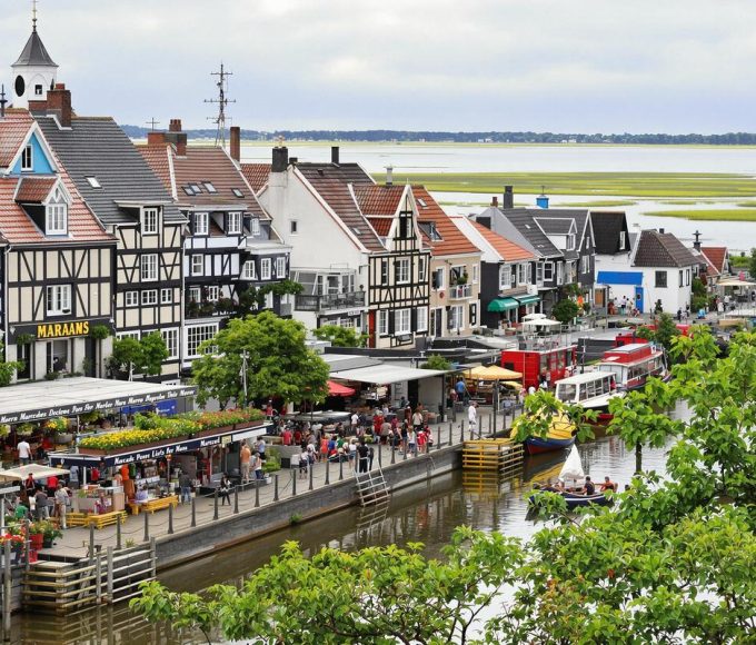 En Charentes-Maritimes, cette ville portuaire est parfaite pour s'évader le temps d'un week-end