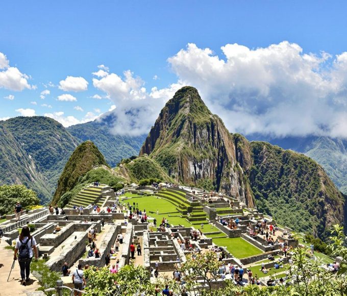 Ces pays prennent des mesures drastiques contre le surtourisme et cela pourrait impacter vos vacances