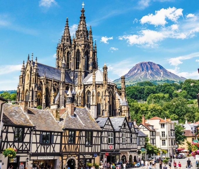 Cette ville d’Auvergne-Rhône-Alpes, injustement cachée par Lyon, mérite vraiment un détour