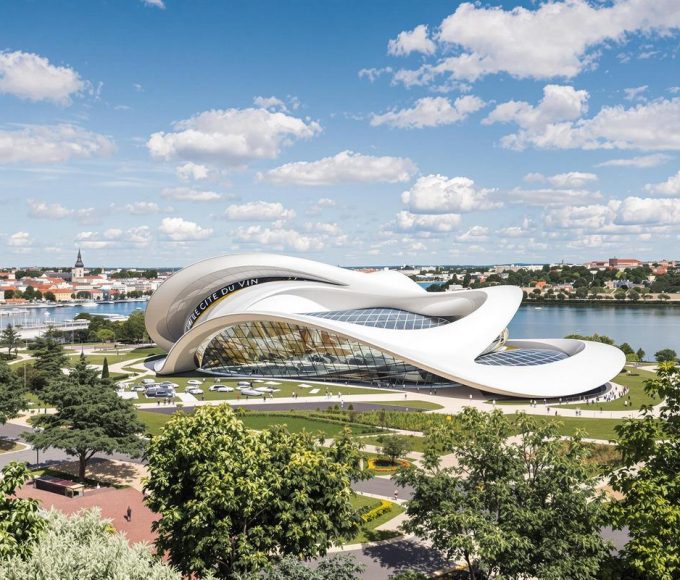 La Cité du Vin à Bordeaux, un lieu culturel incontournable aux expériences multiples