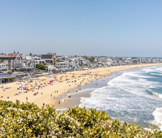 Pourtant très connue en France, cette station balnéaire cache de nombreux secrets à ses 2 millions de visiteurs annuels