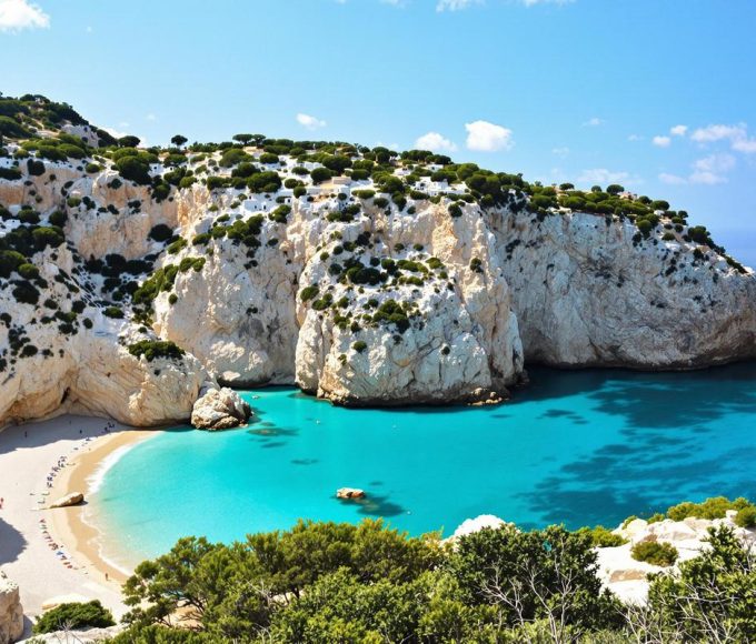 Marseille : Les Calanques, un paradis sous-coté ! Vraiment ?.jpg