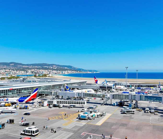 Cet aéroport français décroche la pire performance en matière de ponctualité : près d’un vol sur deux part en retard.jpg