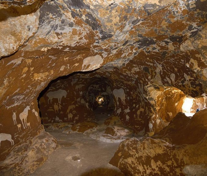 Cette grotte ornée de 100 peintures préhistoriques change tout ce que l'on pensait savoir sur nos ancêtres.jpg