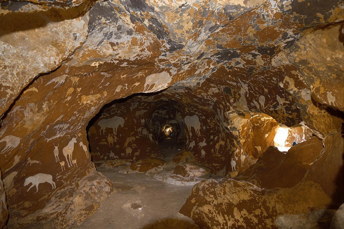 Cette grotte ornée de 100 peintures préhistoriques change tout ce que l'on pensait savoir sur nos ancêtres.jpg