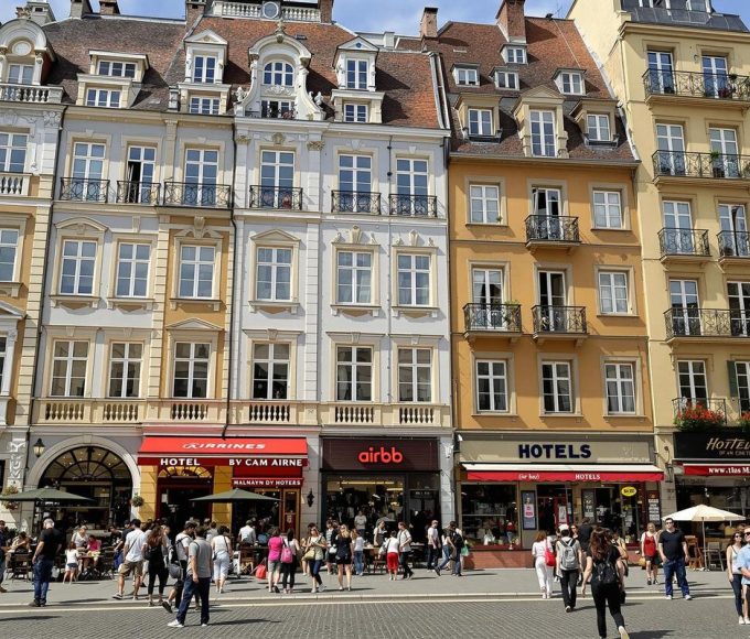 Airbnb contre-attaque : “Trop d’hôtels !” la guerre est déclarée.jpg