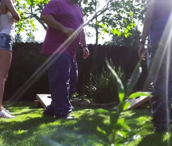 connaissez-vous-le-cornhole-ce-jeu-dadresse-venu-des-etats-unis-qui-fait-son-trou-en-france