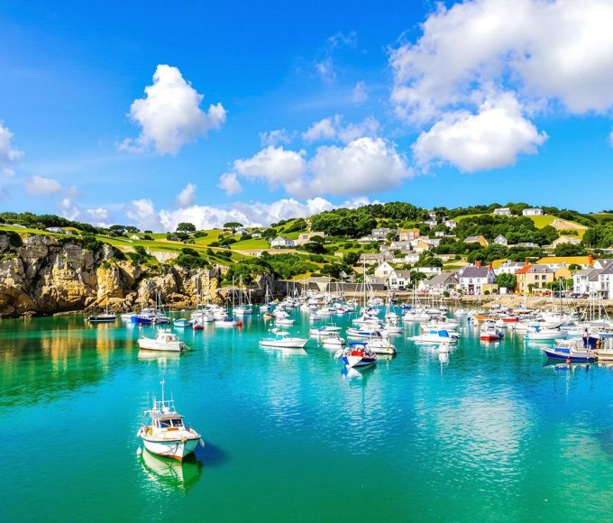 Ce port breton face à la mer est l’un des plus charmants de Bretagne.jpg