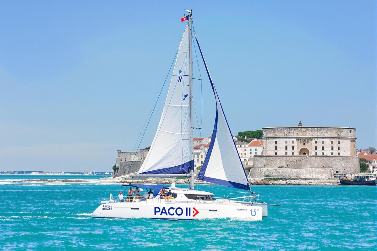 Fort Boyard autrement : découvrez‑le en catamaran depuis la Vendée.jpg