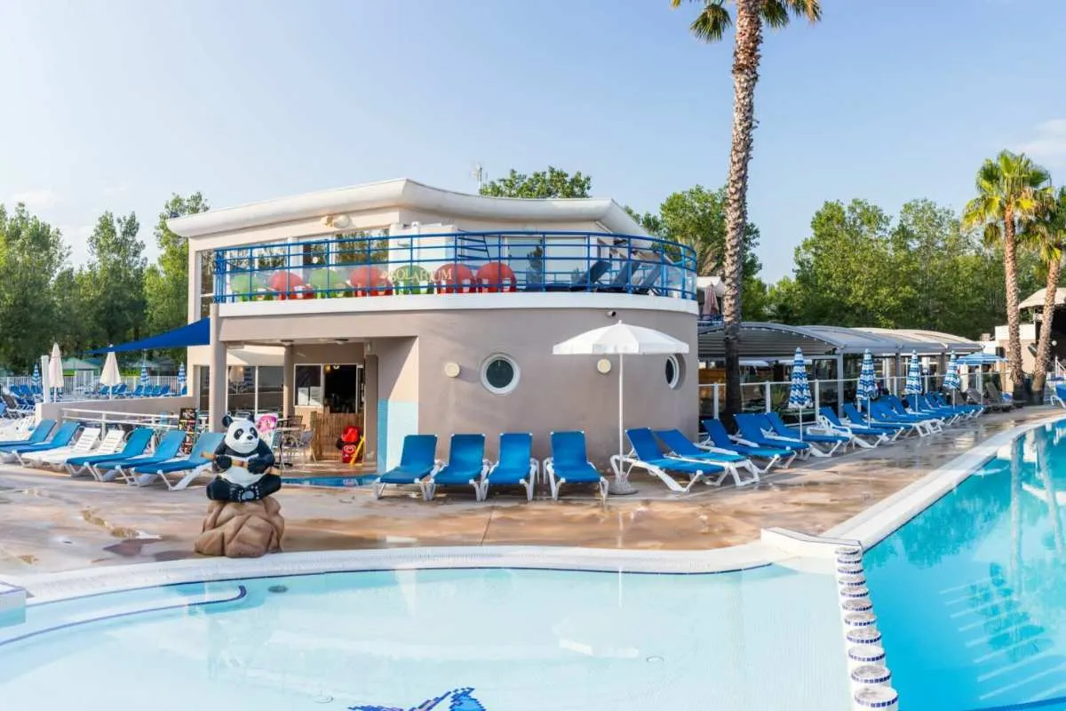 comment-reussir-ses-vacances-en-camping-a-vias-plage