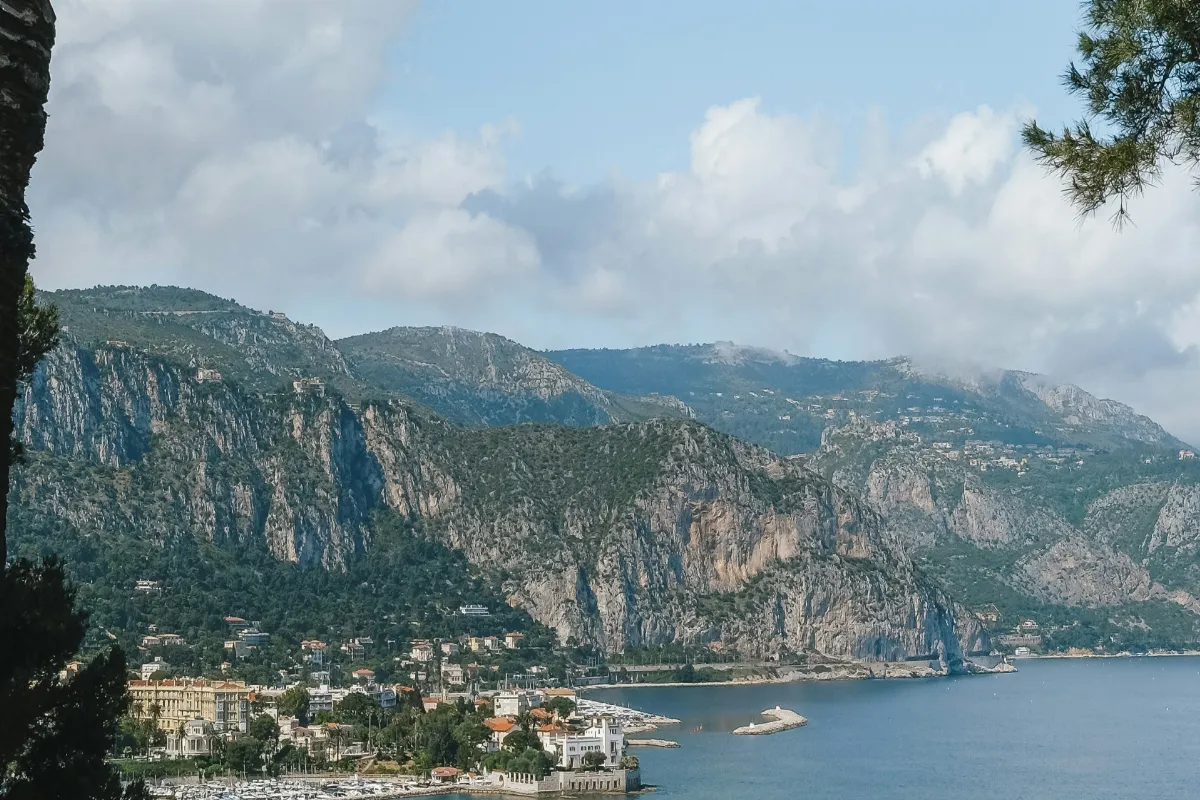 et-si-vous-louiez-une-villa-sur-nice